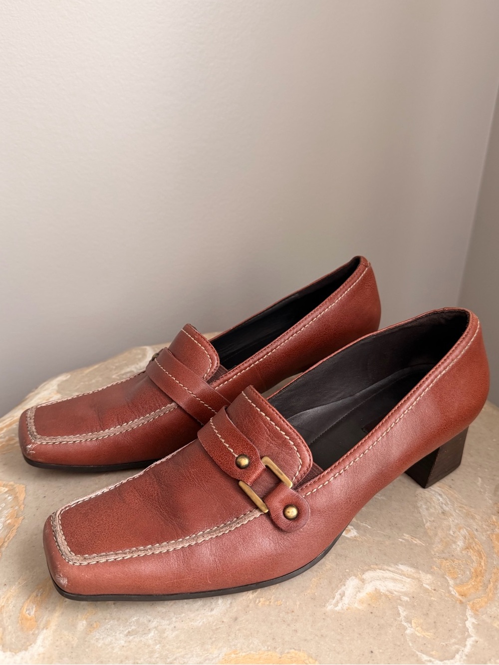 ECCO women's EU 40 / US 9 brown leather block heel loafer pump square toe shoe